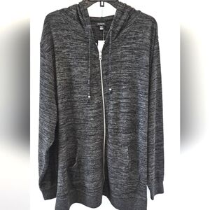 NWT Women's Hooded Sweater  - Size 22/24